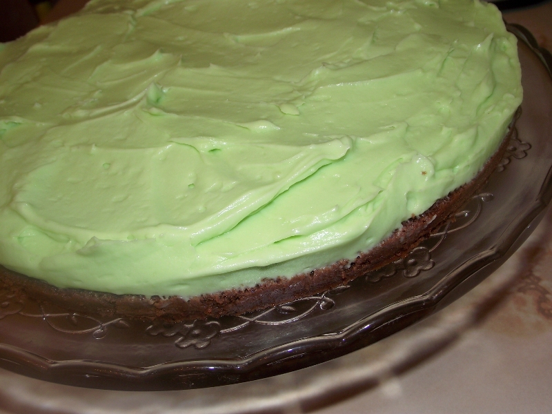 Tort cu crema de menta si ciocolata