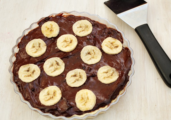 Tarta cu ciocolata si banane