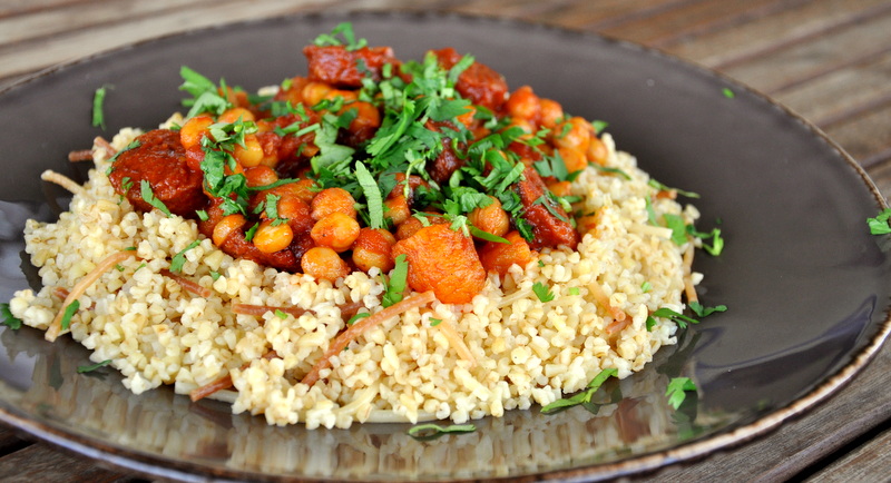 Tocana de naut cu chorizo si bulgur