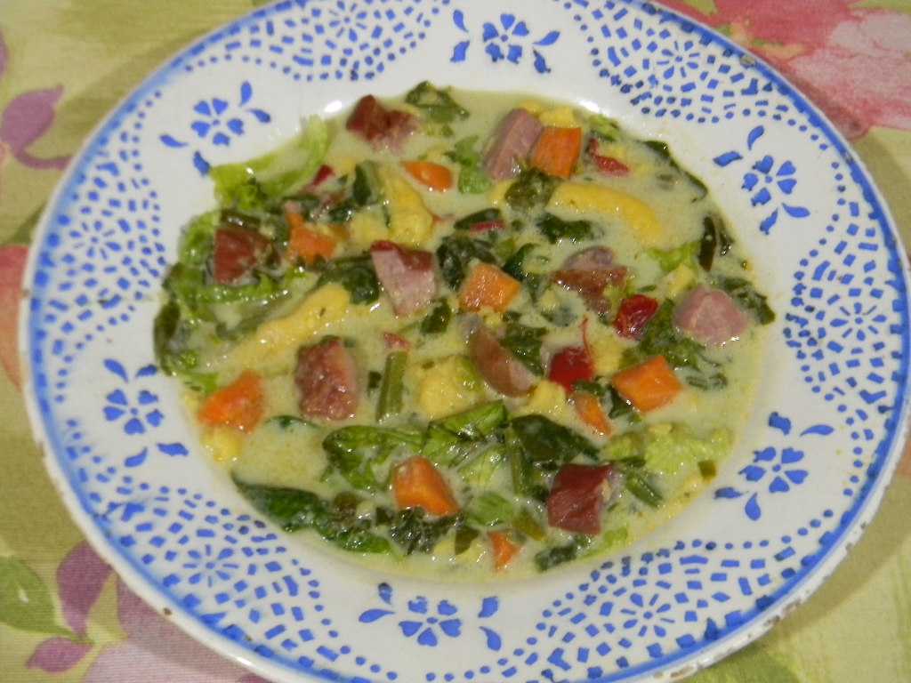 Supa cu spanac si salata verde