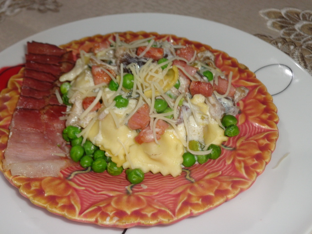 RAVIOLI  ALLA  BOSCAIOLA