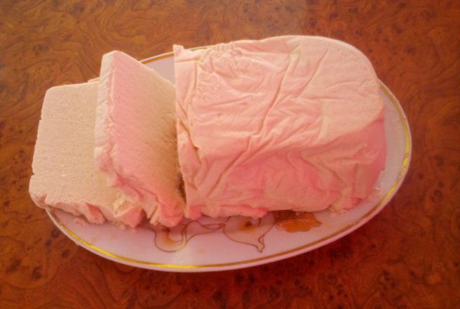 Semifreddo de capsuni