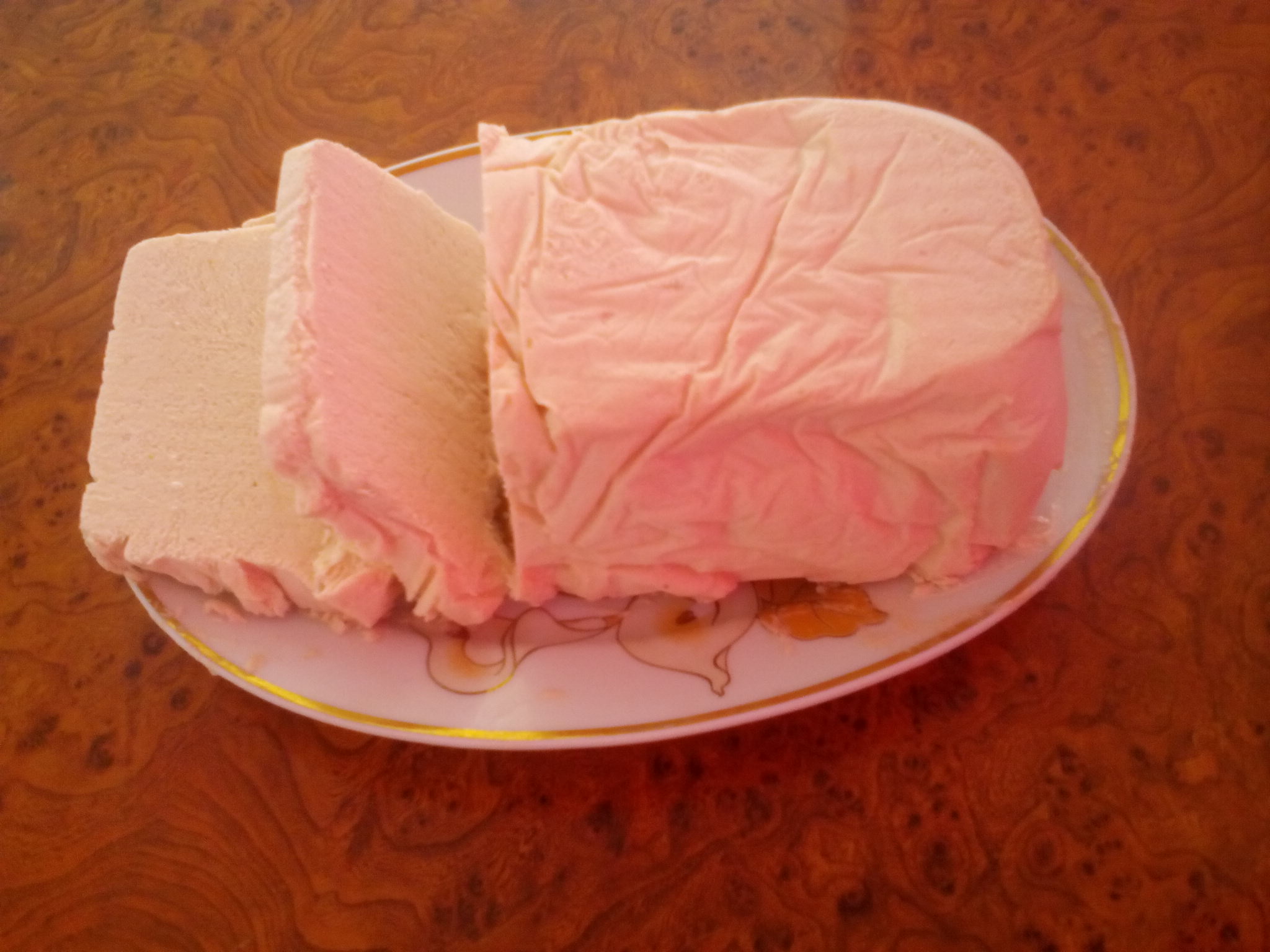 Semifreddo de capsuni