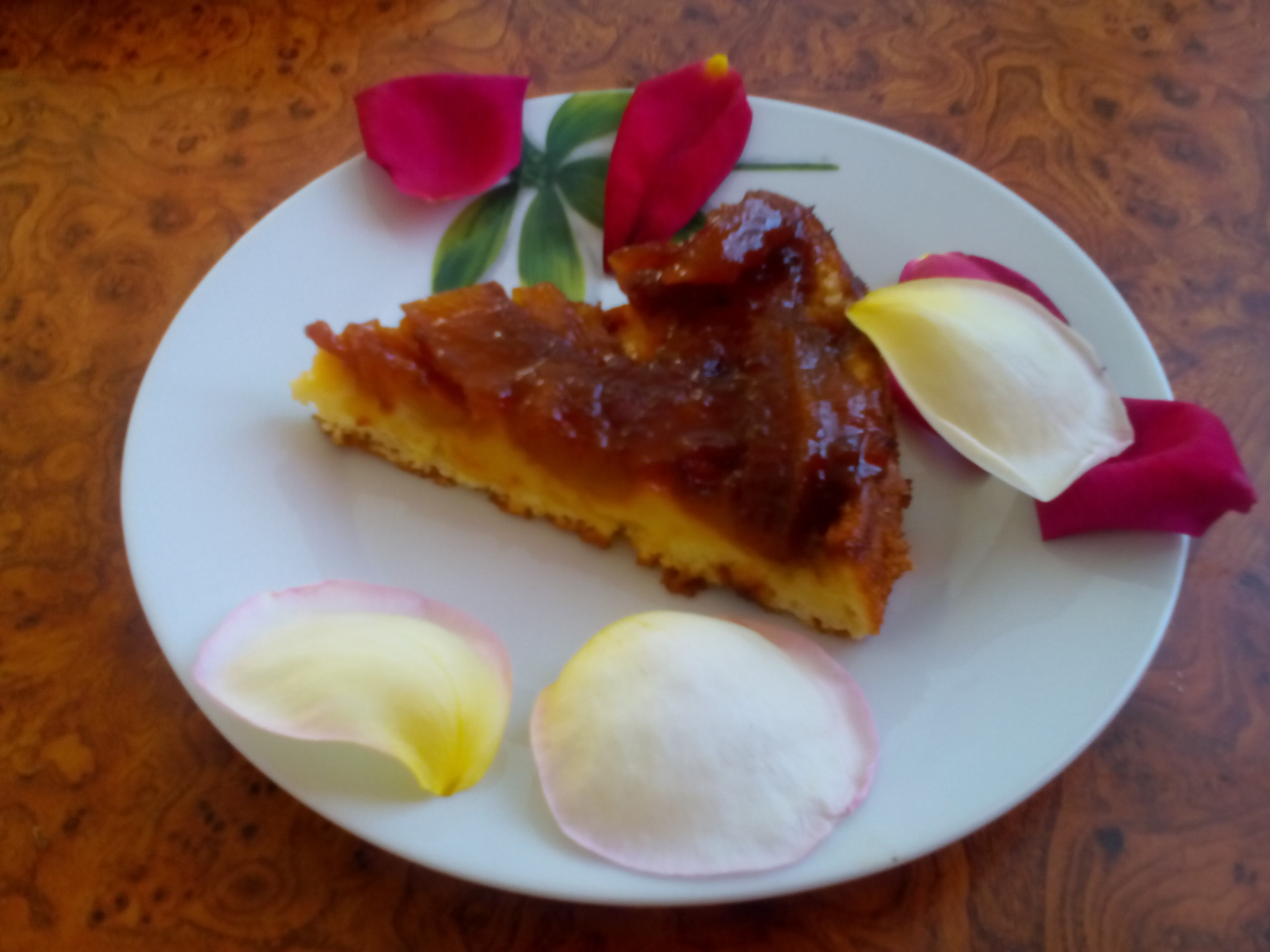 Clafoutis cu mere caramelizate