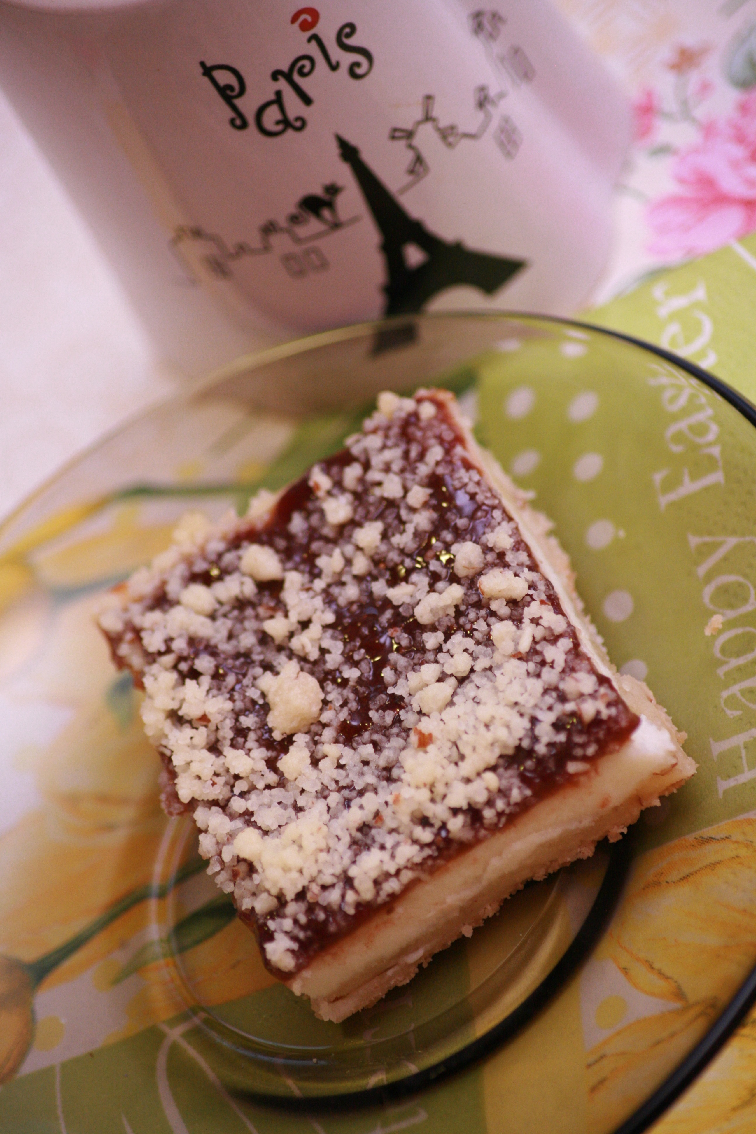 Prajitura cheesecake cu dulceata de capsuni