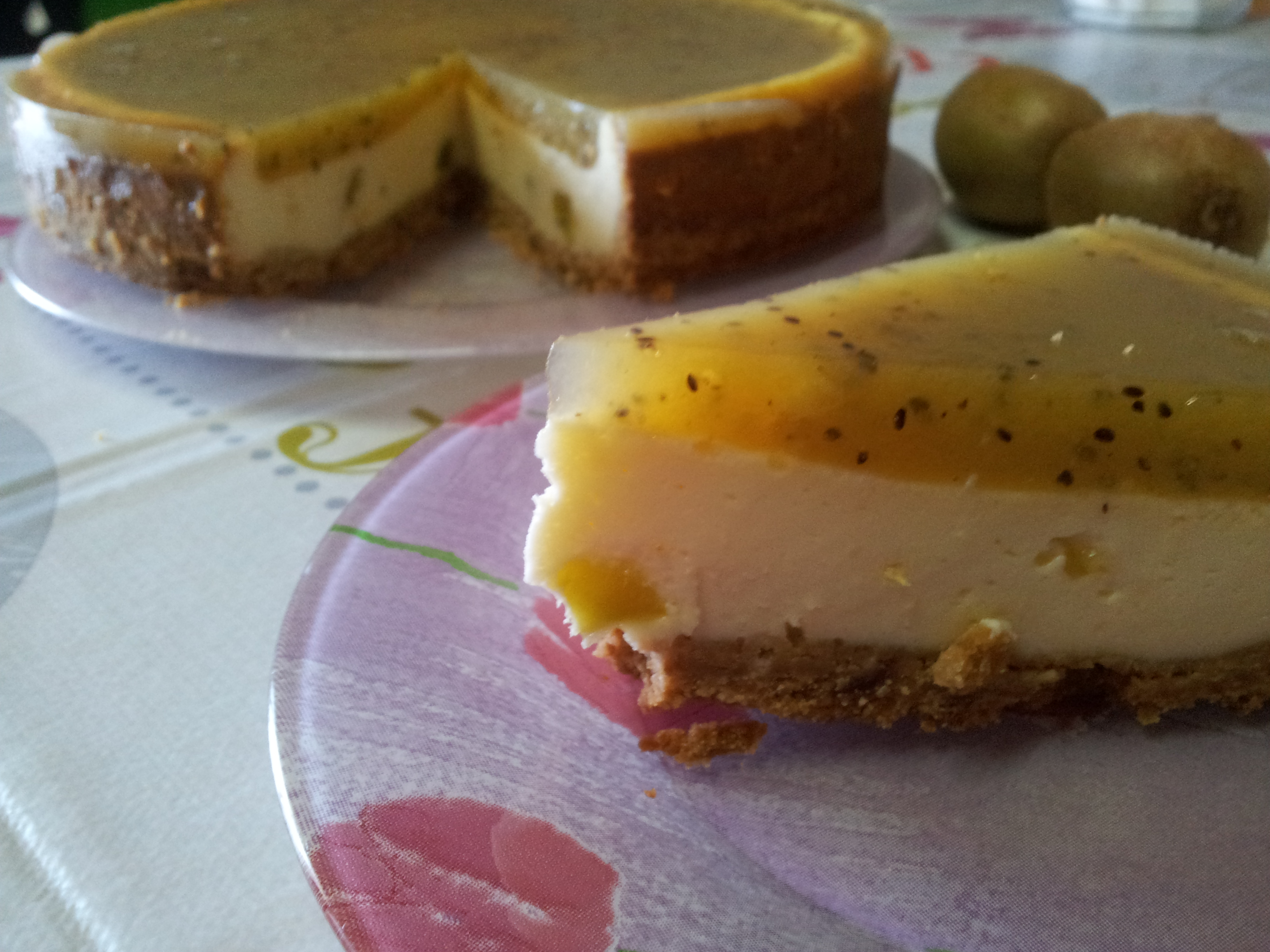 Cheescake cu jeleu de kiwi