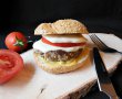 Burger cu rosii si mozzarella-6