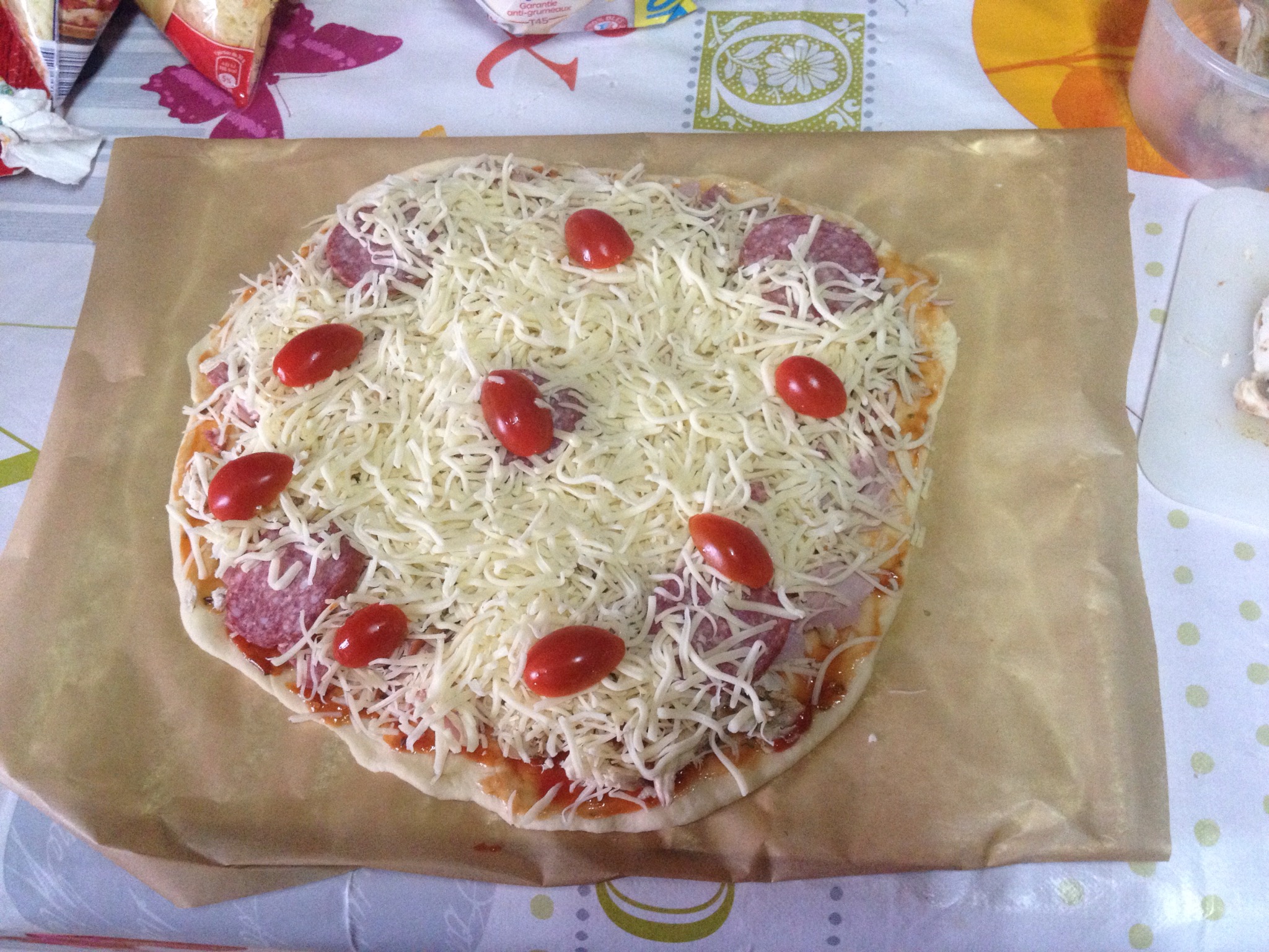 Pizza cu ce ai prin frigider