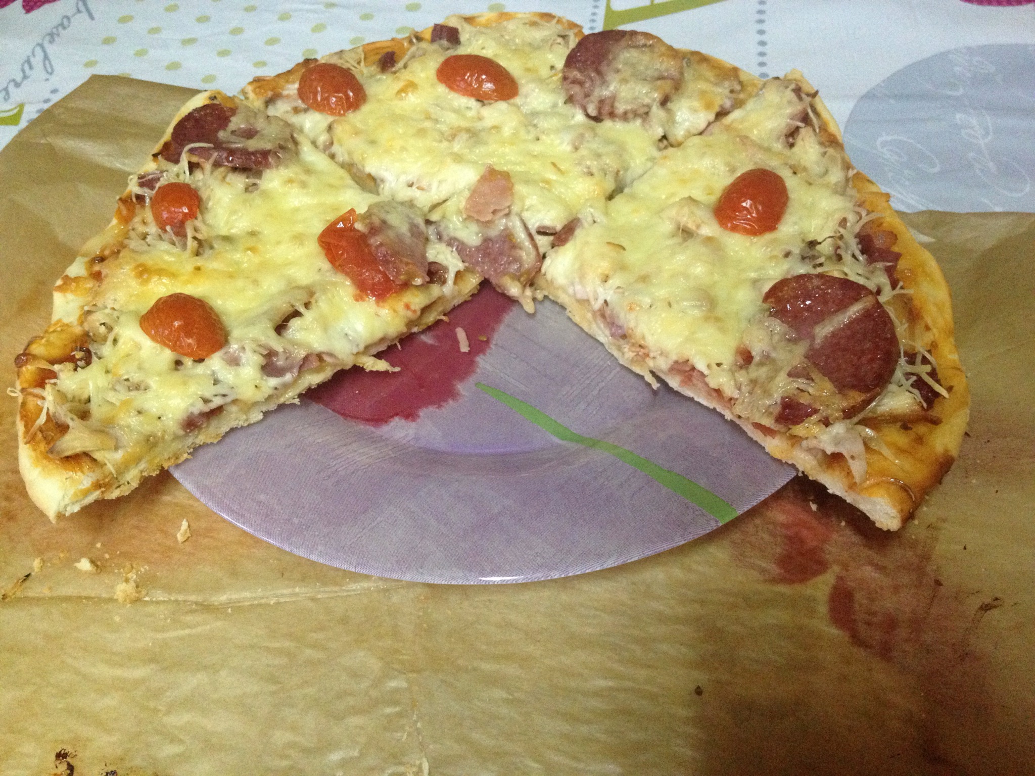 Pizza cu ce ai prin frigider