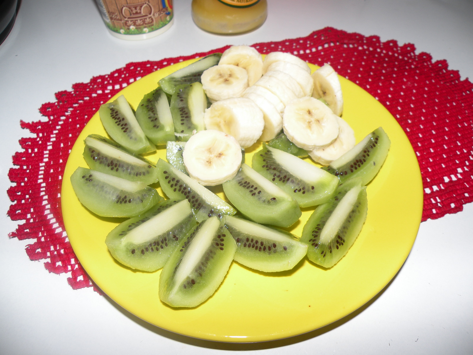 Smoothie cu kiwi, banane, miere si iaurt grecesc