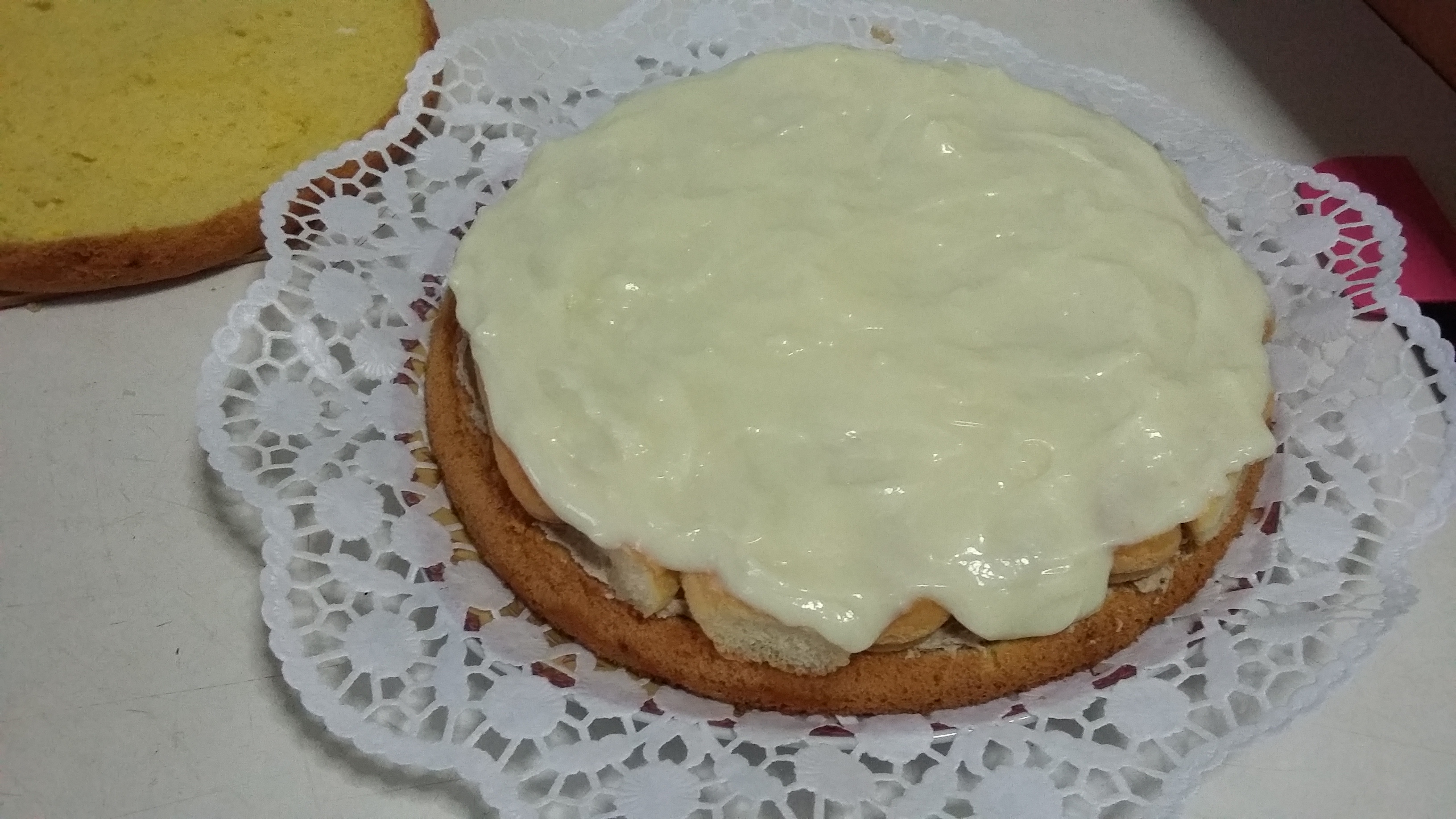 Tort cu crema de castane si crema de ciocolata alba