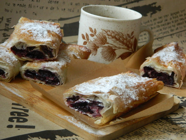 Strudel cu cirese