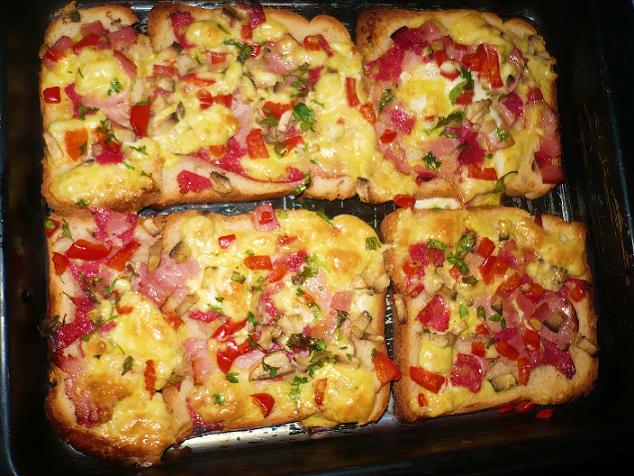 Pizza Toast