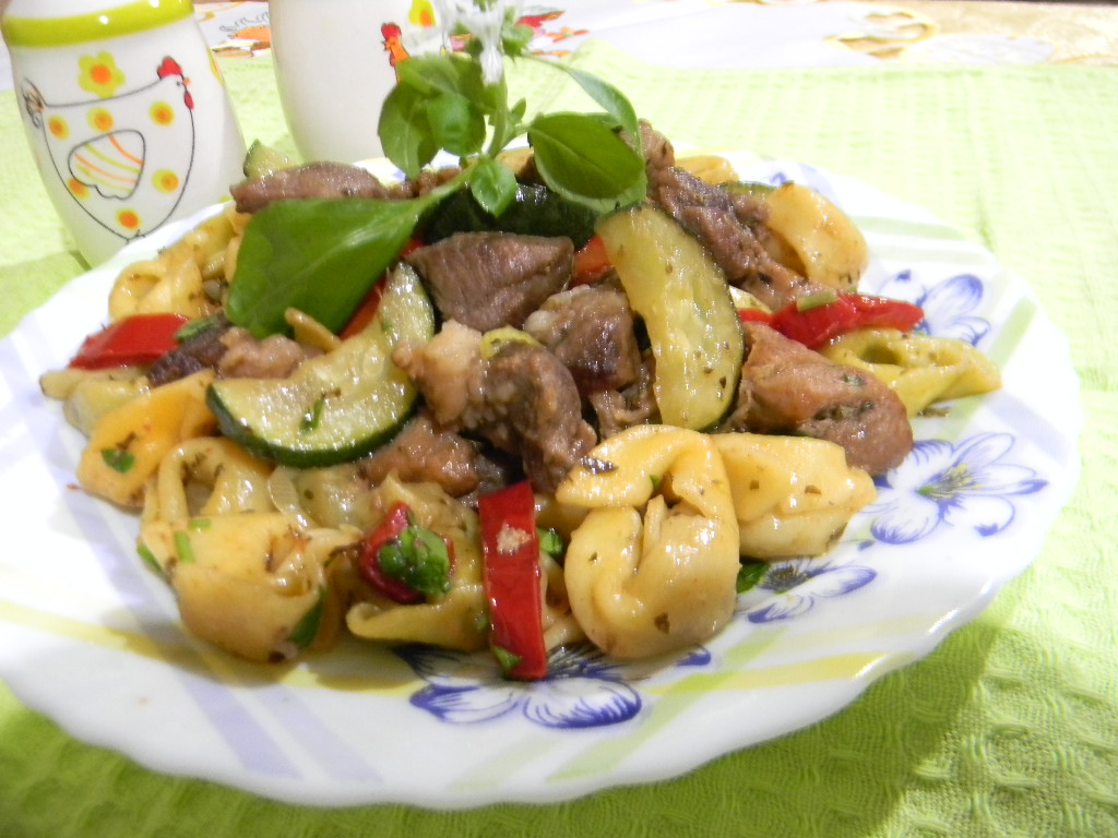 Tortellini cu carne de porc