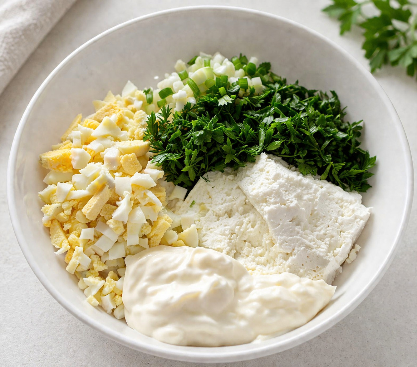 Salata de oua cu panite