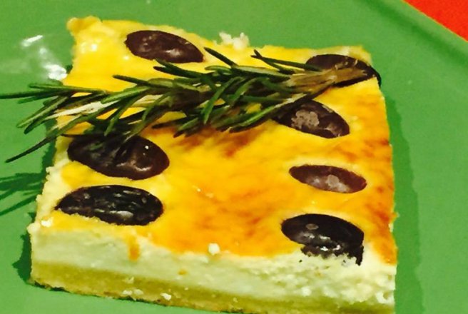 Tarta aperitiv cu masline