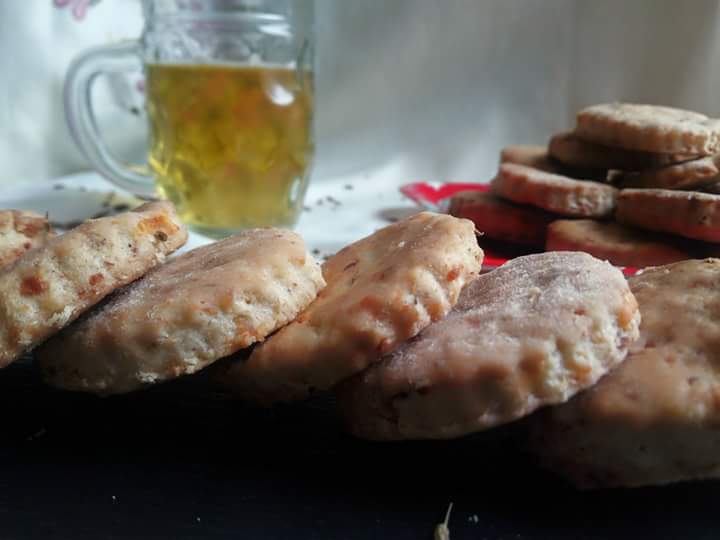 Aperitiv biscuiti sarati