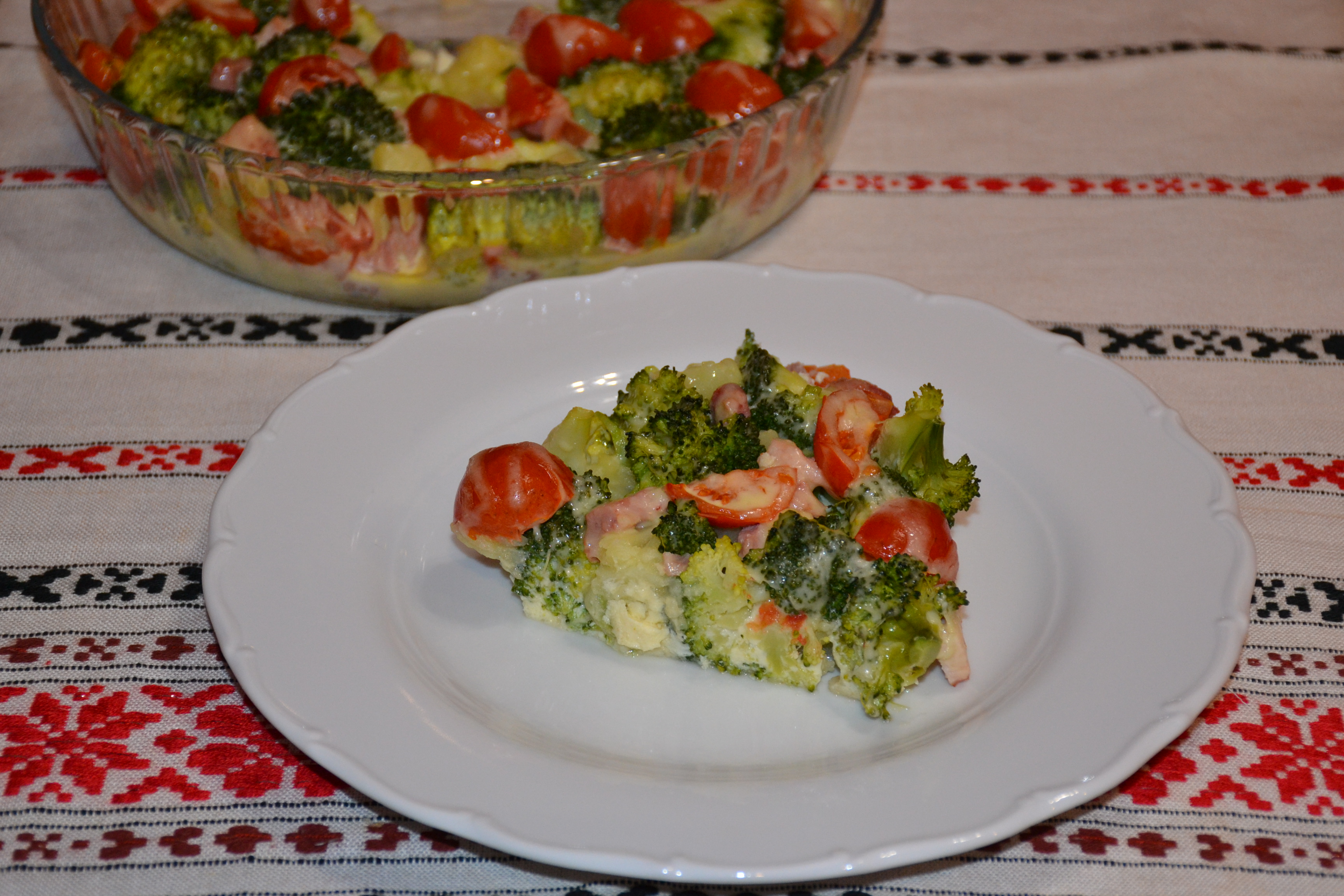 Deliciu la cuptor cu broccoli si rosii cherry