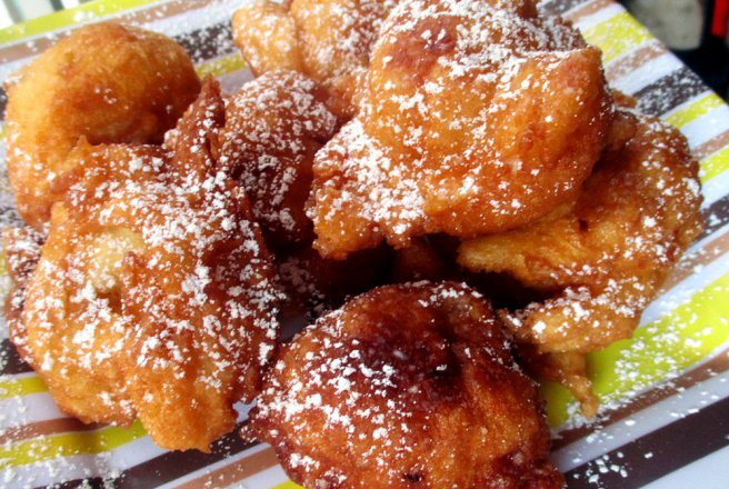 Desert gogosi olandeze (Oliebollen)