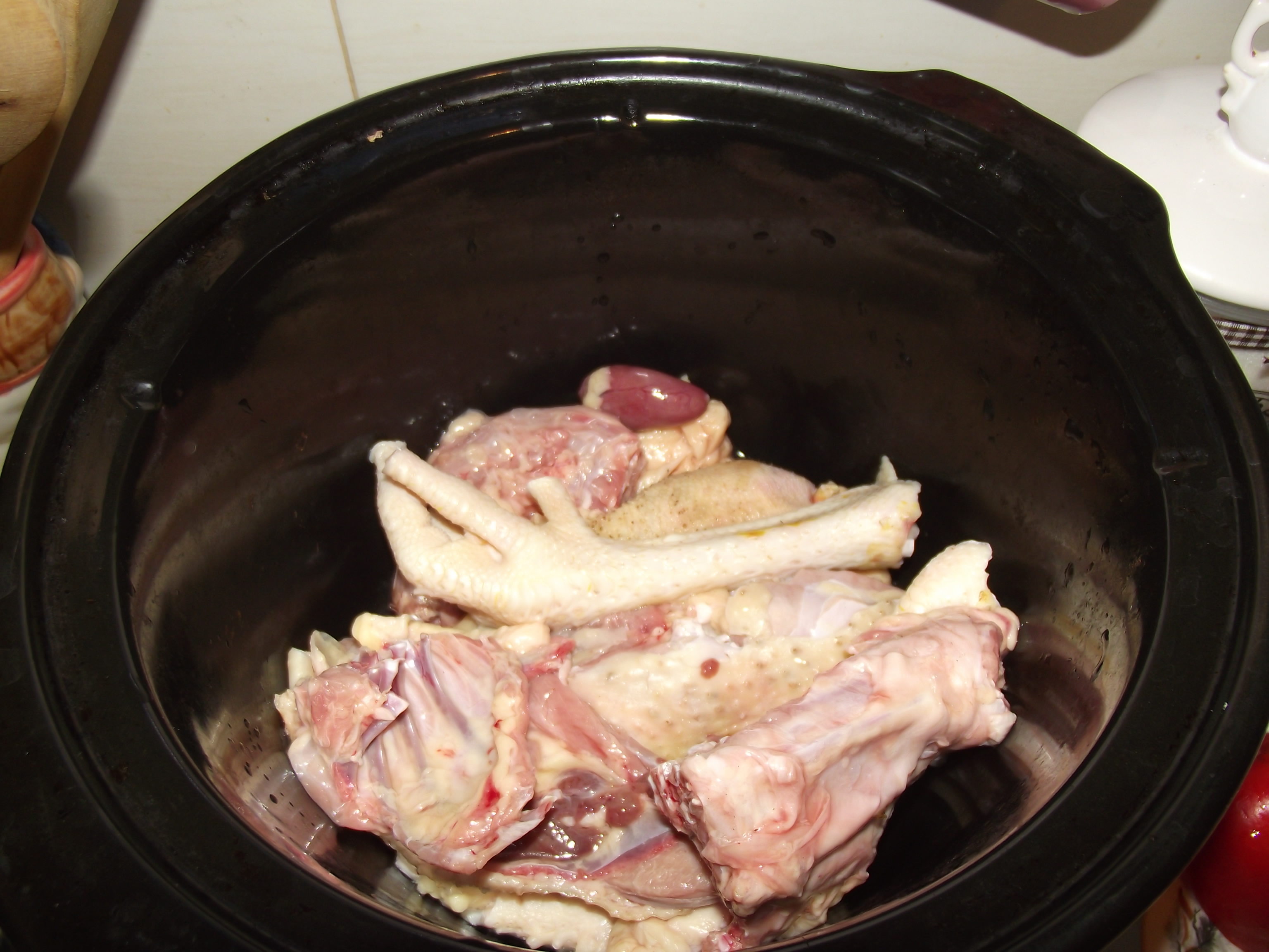 Supa Gogu-Pintenogu cu taitei de casa la slow cooker Crock-Pot