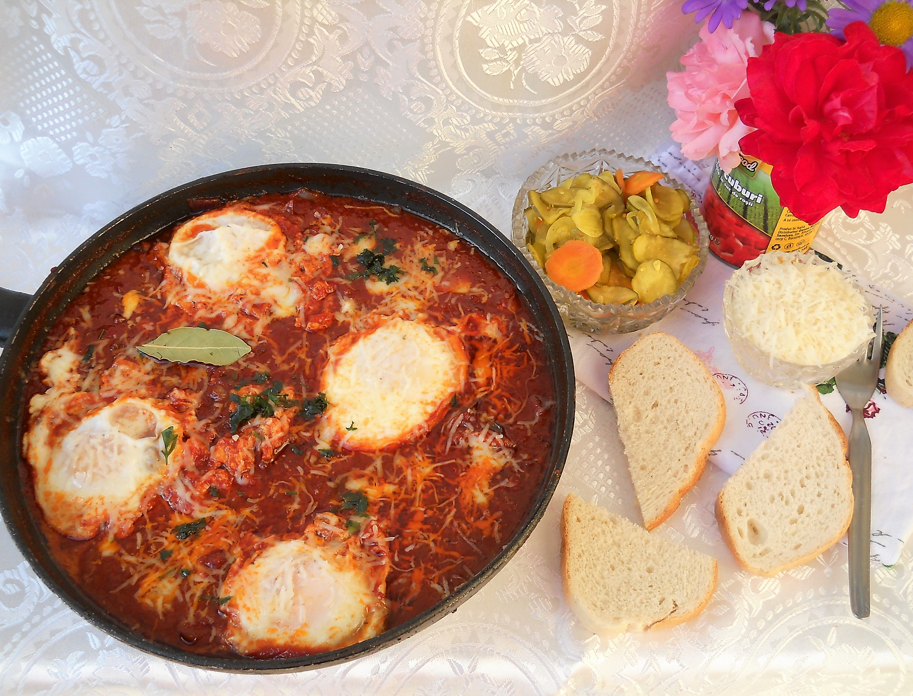 Shakshuka cu rosii