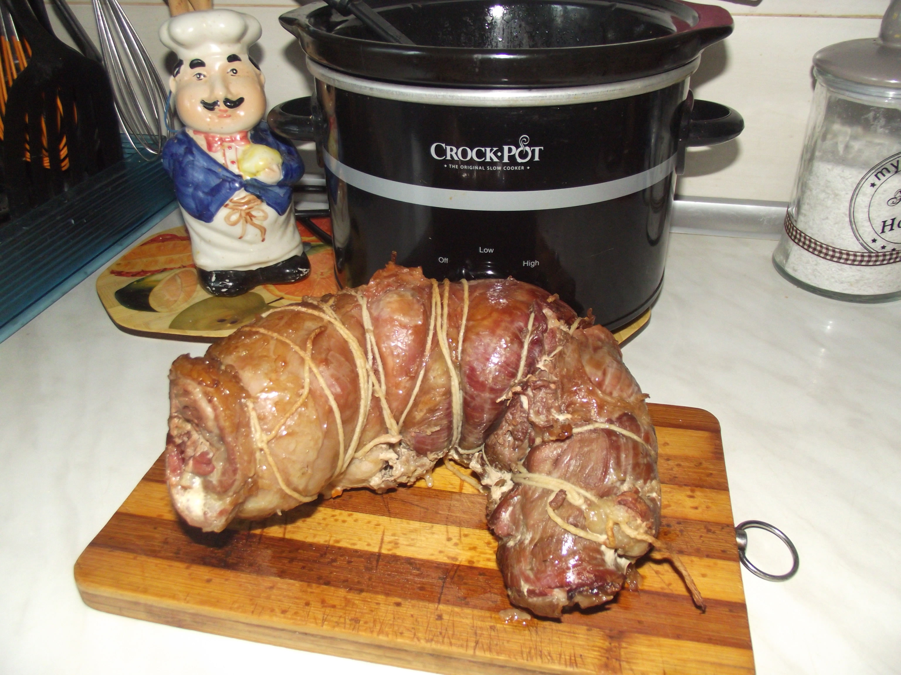 Rulada de porc la slow cooker Crock-Pot