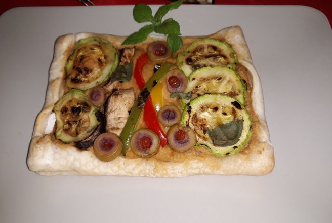 Pizza cu humus