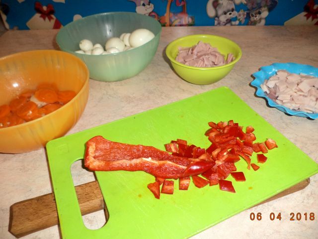 Aperitiv aspic de legume si oua de prepelita