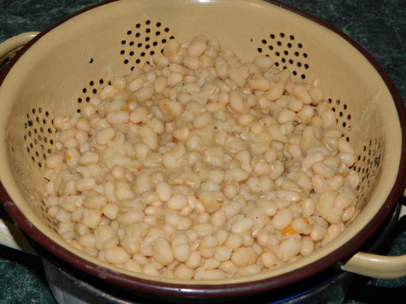 Fasole mixata cu ceapa caramelizata