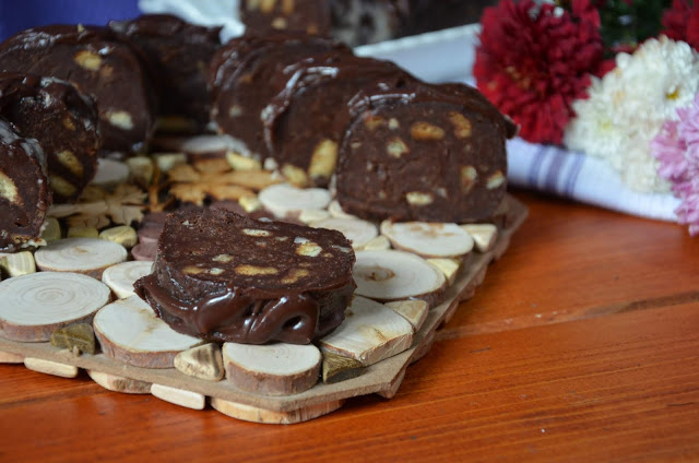 Desert salam de biscuiti cu ciocolata