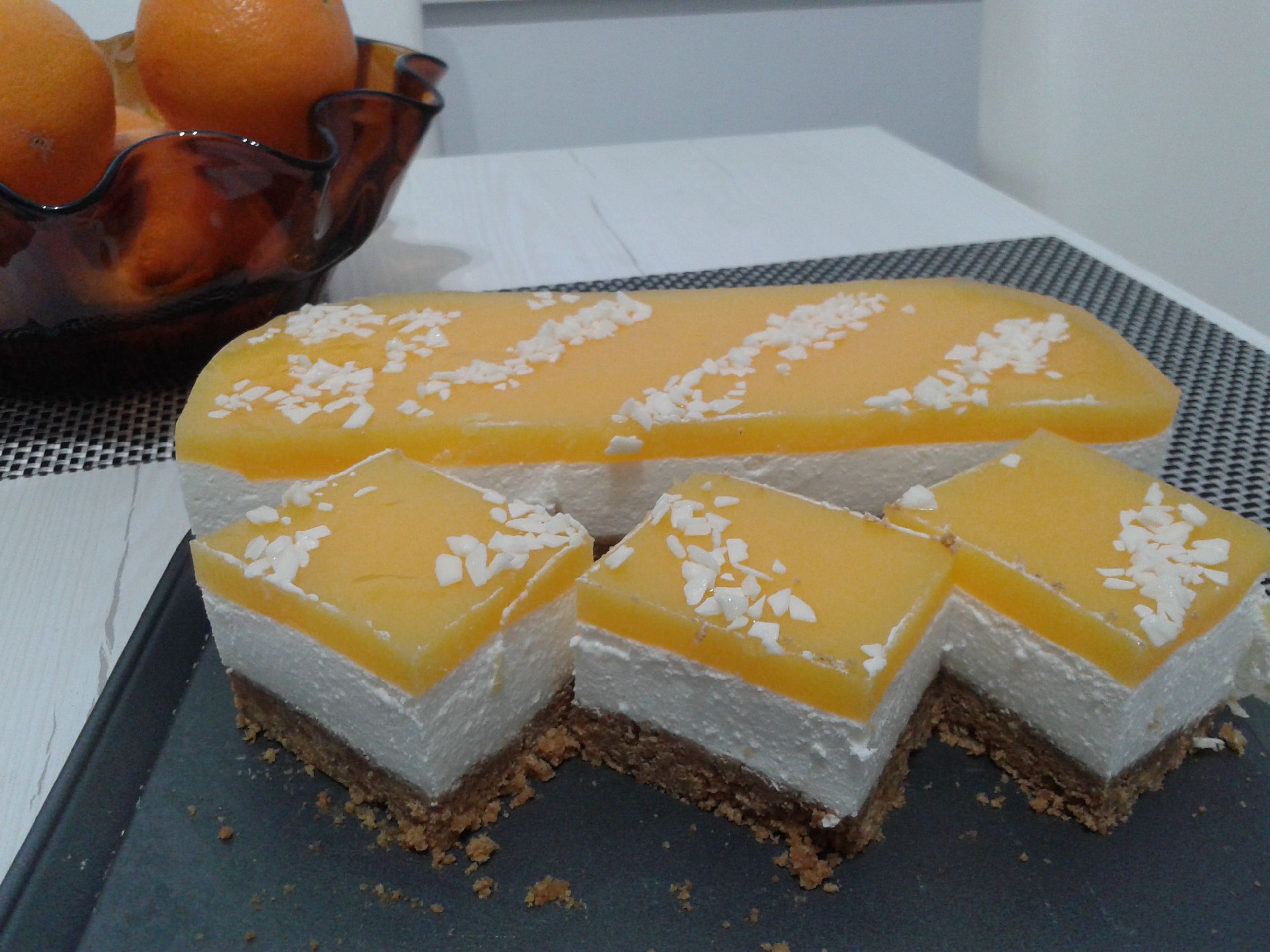 Cheesecake cu clementine si lamaie