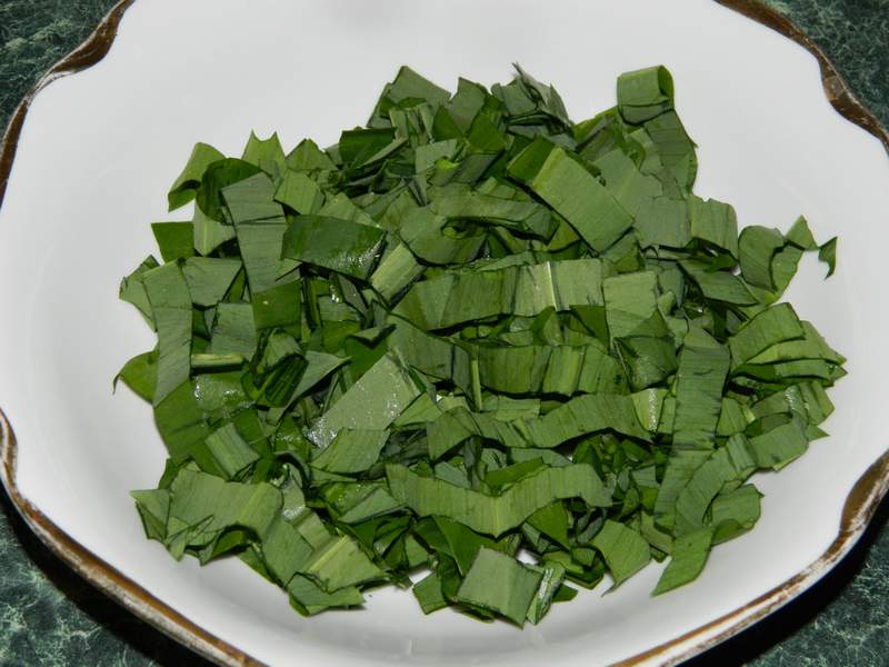 Salata de leurda cu rosii