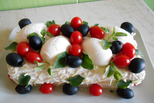 Aperitiv tort Mozzarella