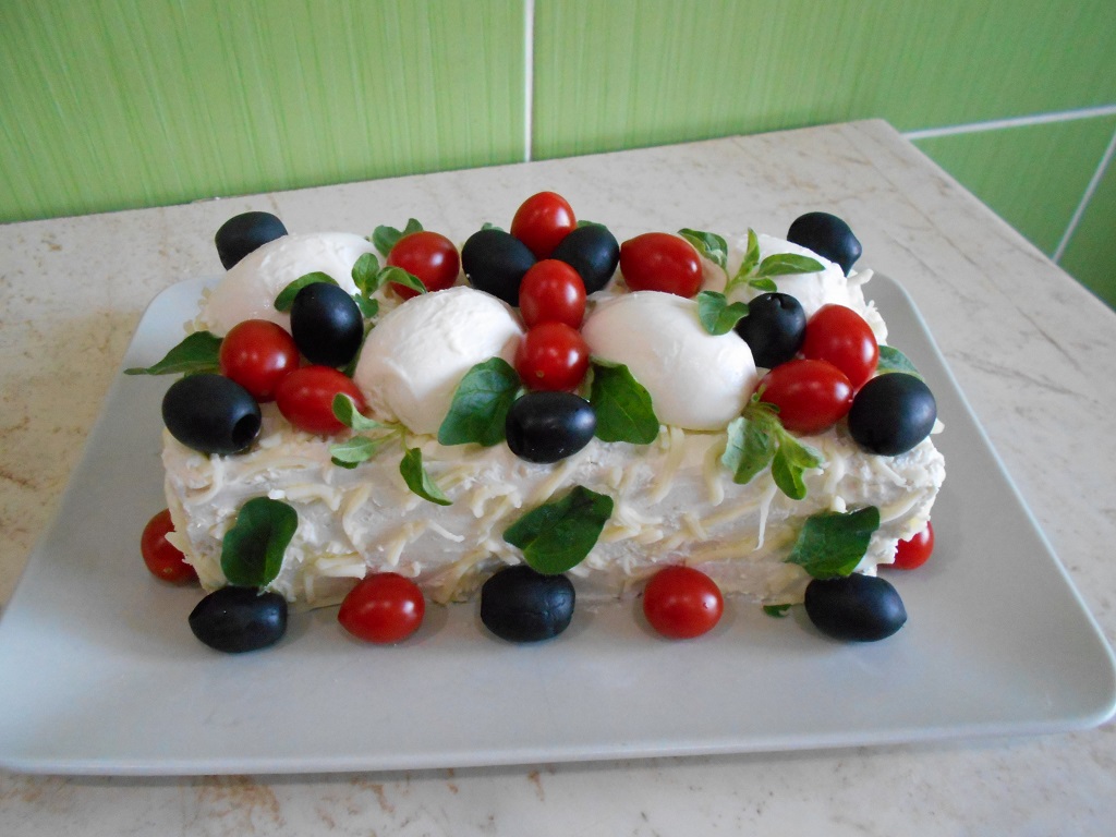 Aperitiv tort Mozzarella