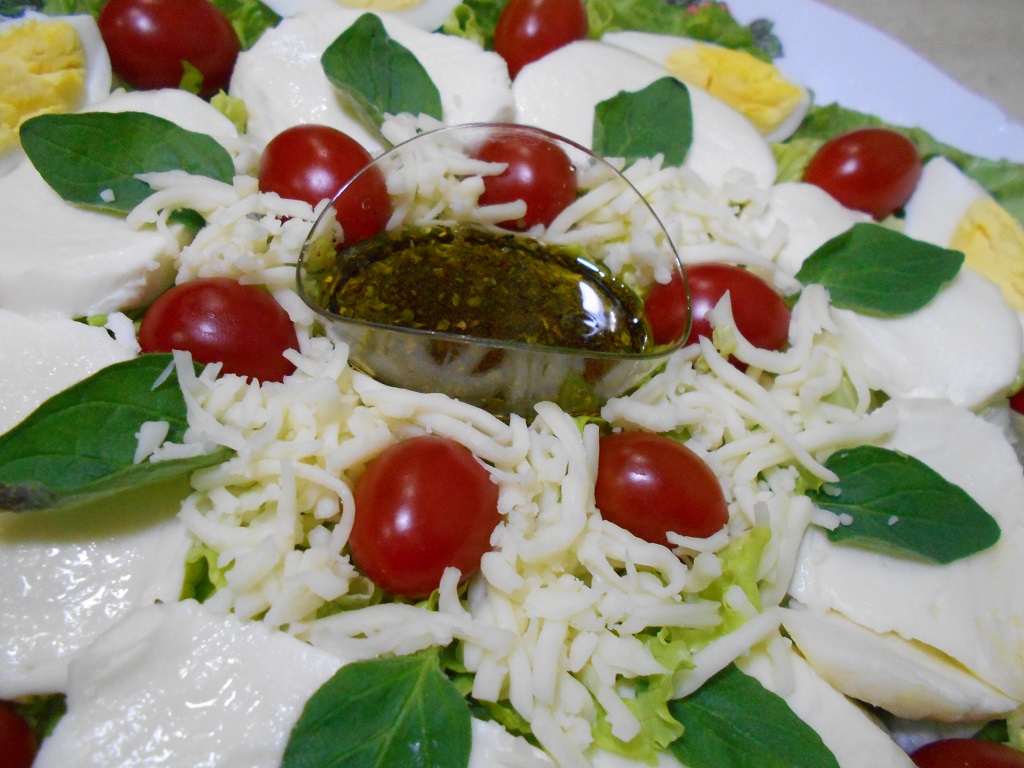 Salata Mozzarella