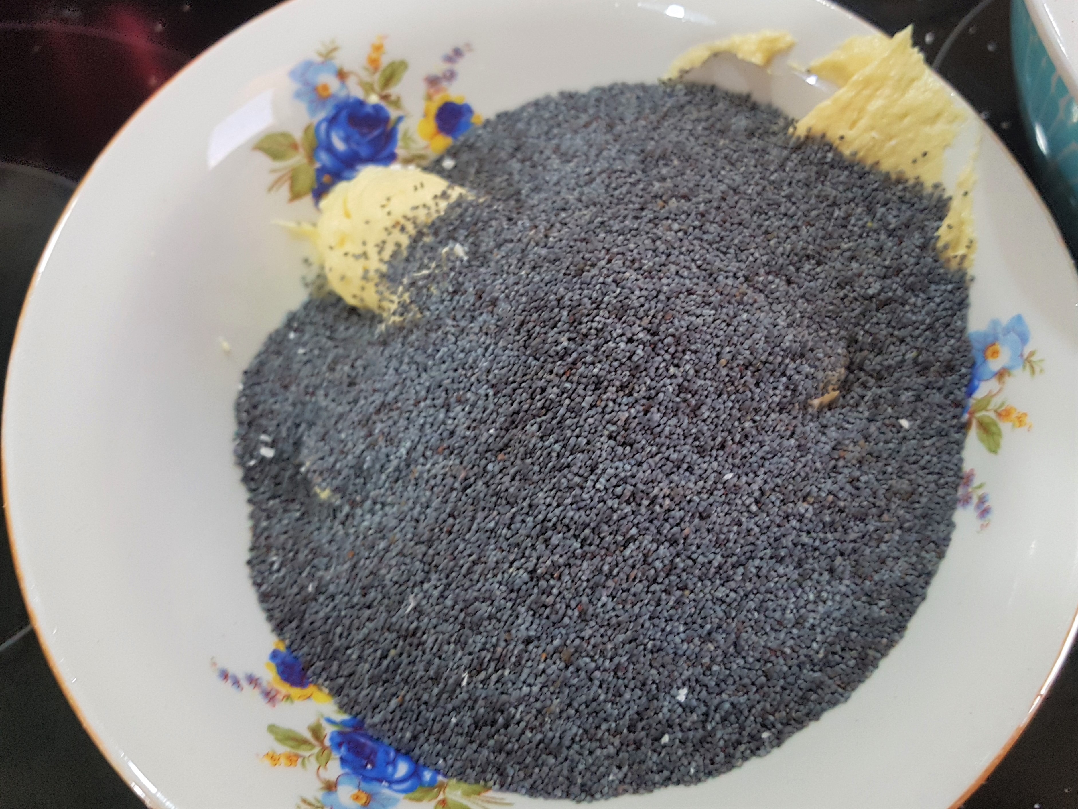 Desert poppy seed coconut bread