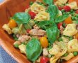 Salata calda cu pui si tortellini-15