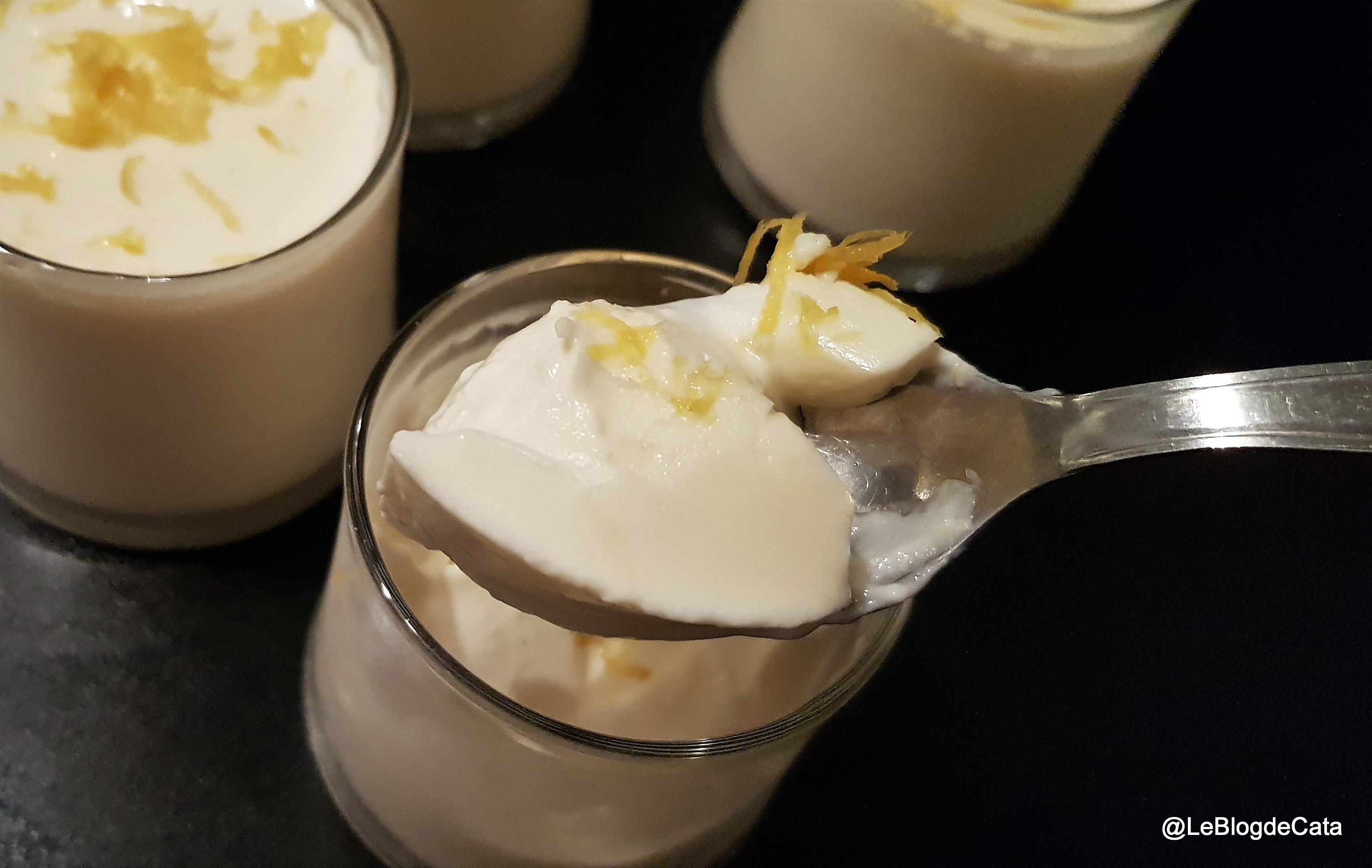 Desert crema de lamaie rapida / Lemon posset