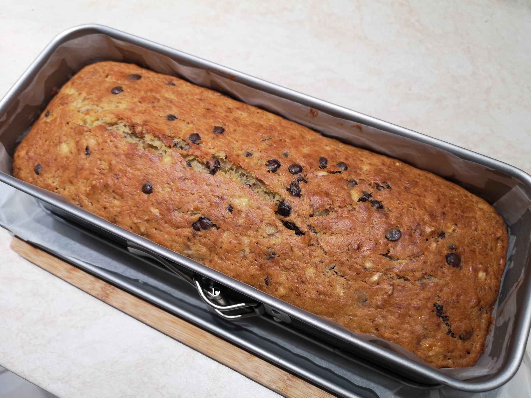 Desert banana bread cu nuci si ciocolata