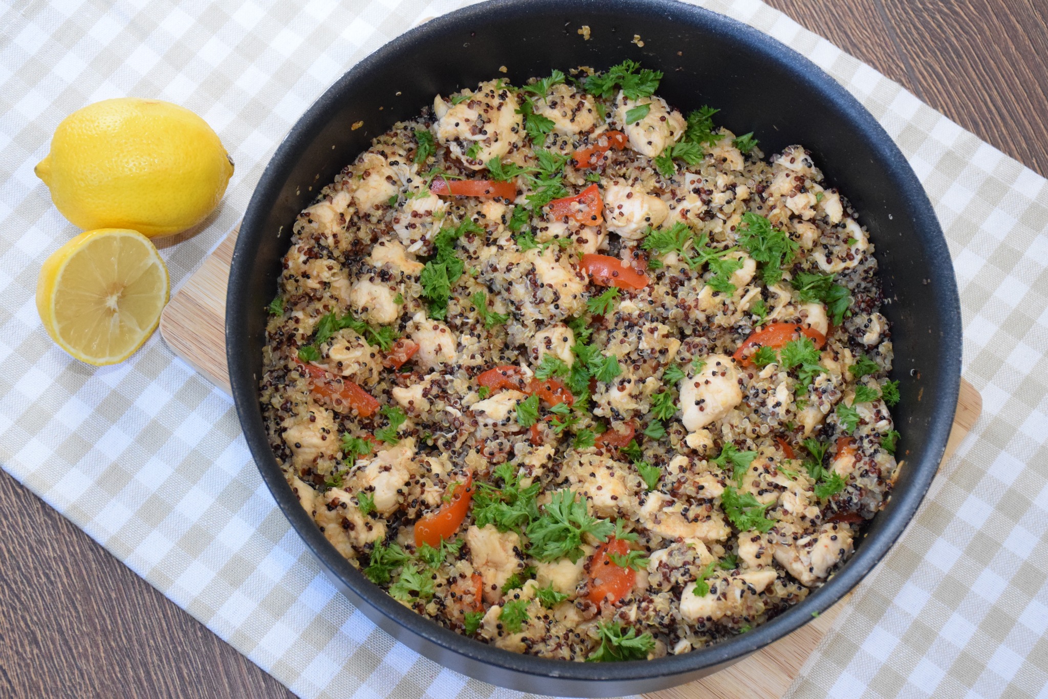 Piept de pui cu quinoa