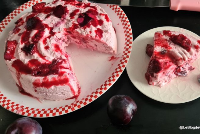 Reteta de cheesecake cu branza si prune