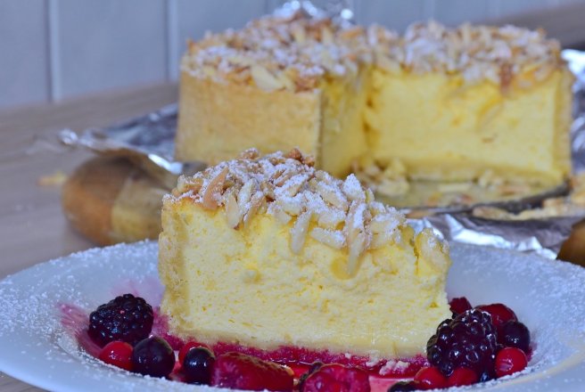 Cheesecake cu lamaie – Reteta delicioasa pentru un desert aromat si racoritor