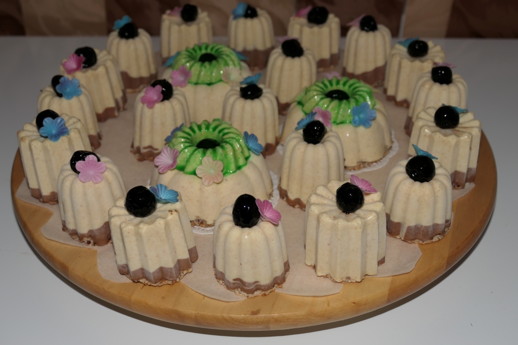 Delicii de Primavara cu aroma de Toamna - Un desert delicios si rafinat