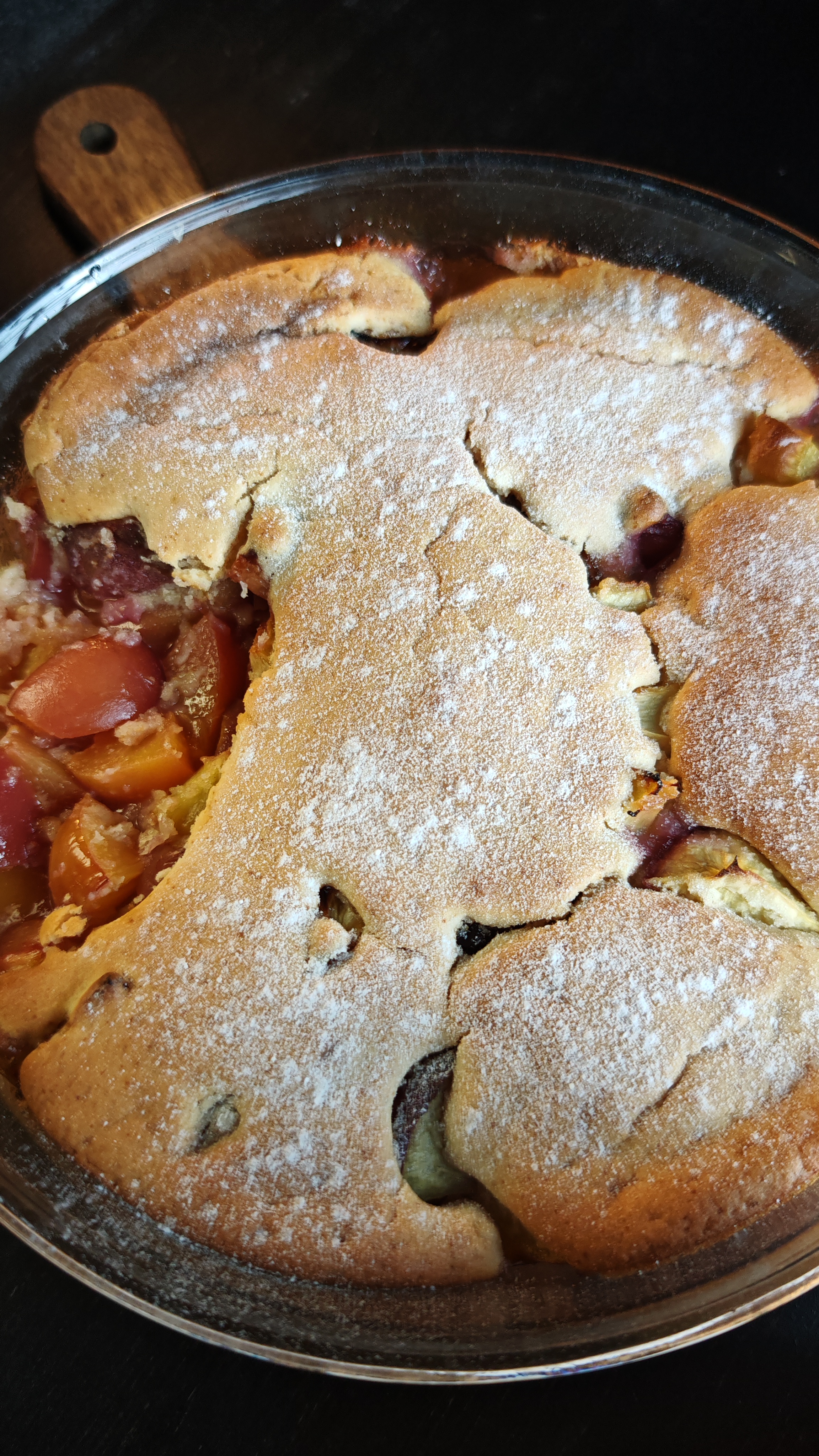 Cobbler cu piersici și nectarine - Desertul delicios de vară