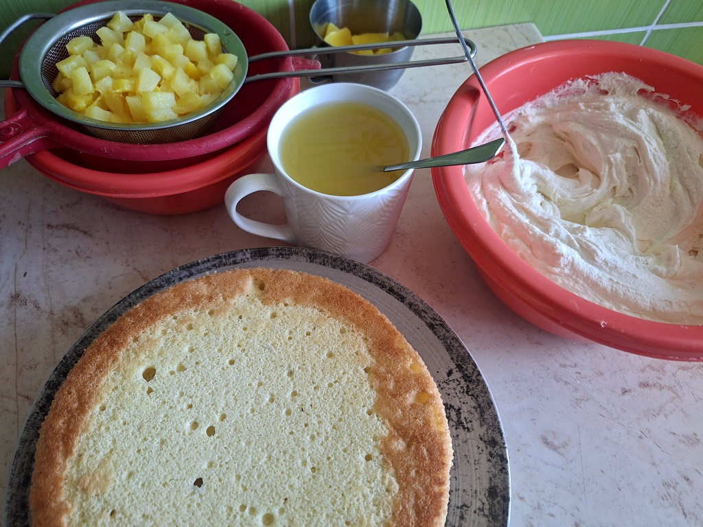 Tort Pina Colada (cu ananas)