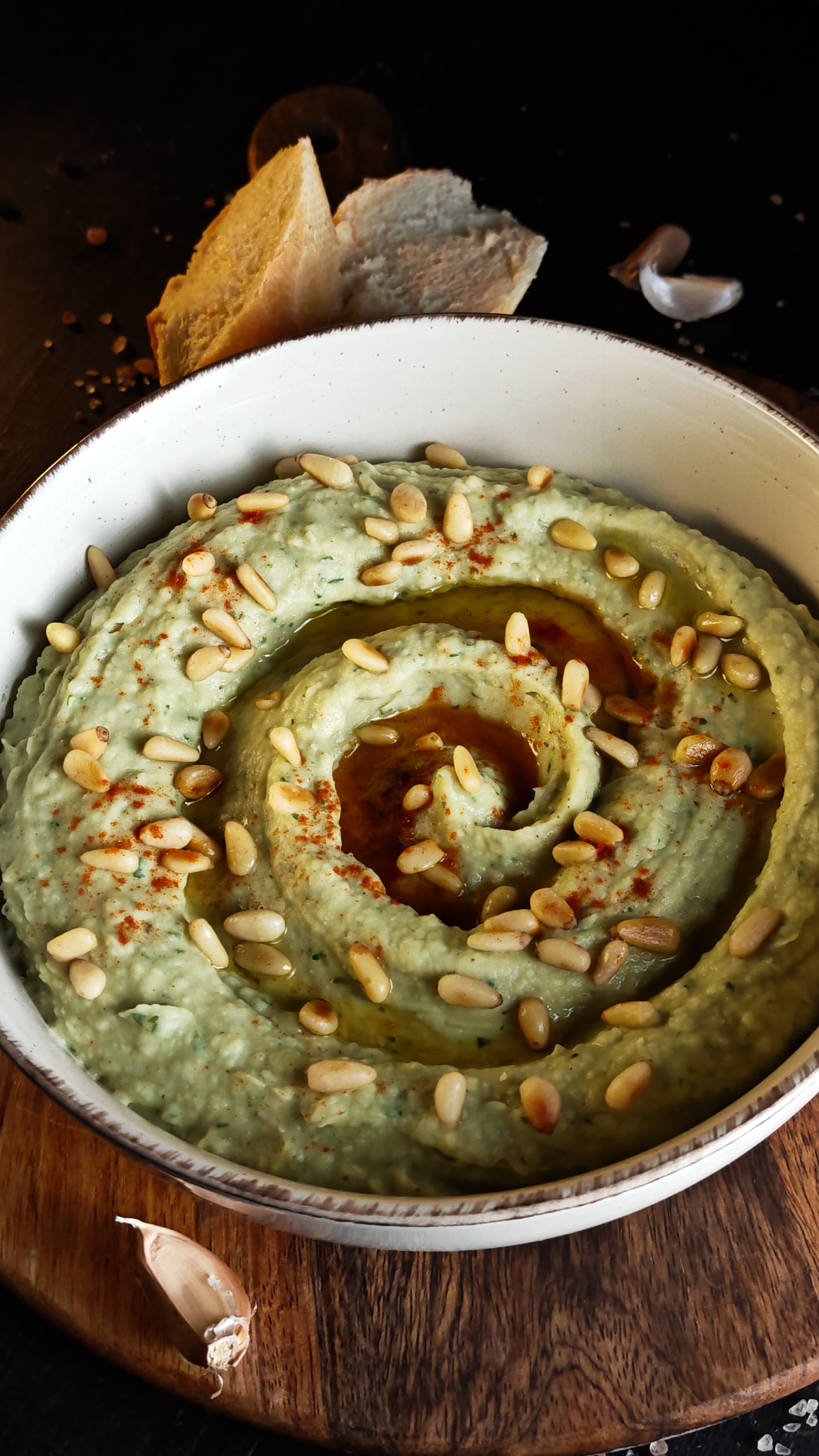 Pastă de fasole cu avocado - Rețeta simplă de post