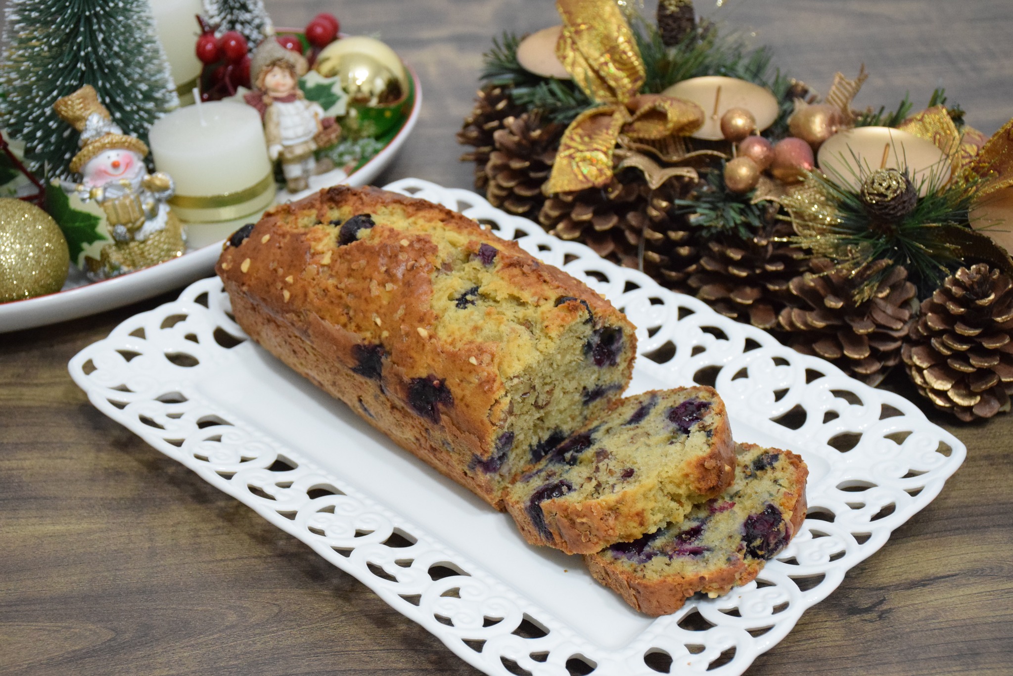 Banana bread cu afine si nuci - Reteta delicioasa