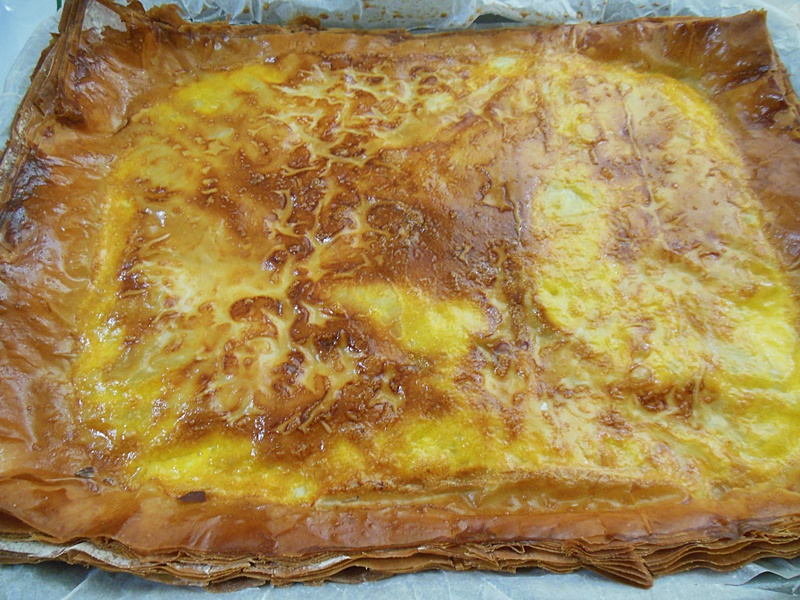 Spanakopita, placinta sarata cu spanac si branza - Reteta savuroasa de casa