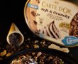 Clătite americane cu fructe, înghețată și topping crunchy -2